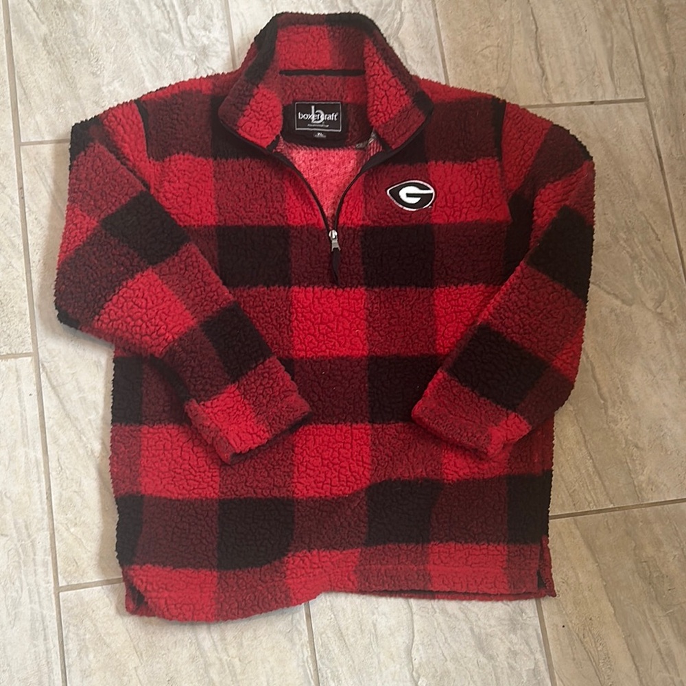 Red and Black Checkered Men's Sweatermens Georgia Bulldogs fleece sweater.